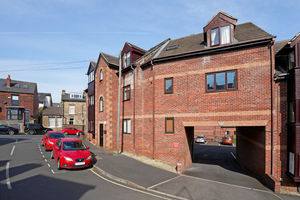 1 Ainsley Road